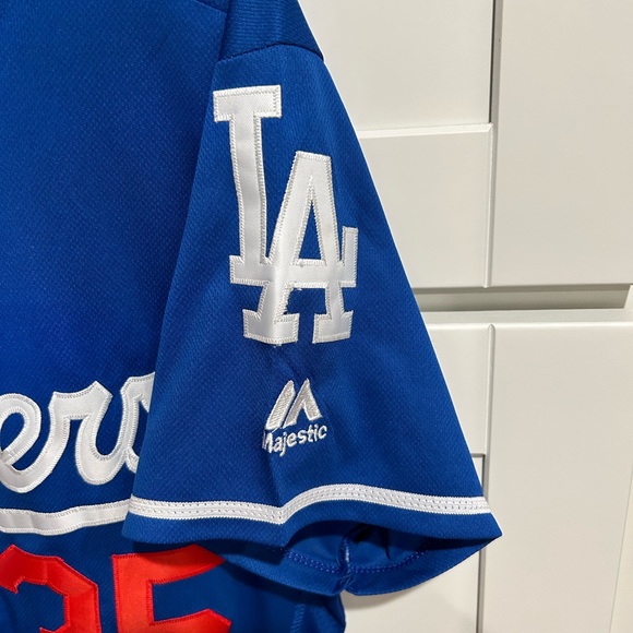 Cody Bellinger jersey size 40 - Picture 4 of 4